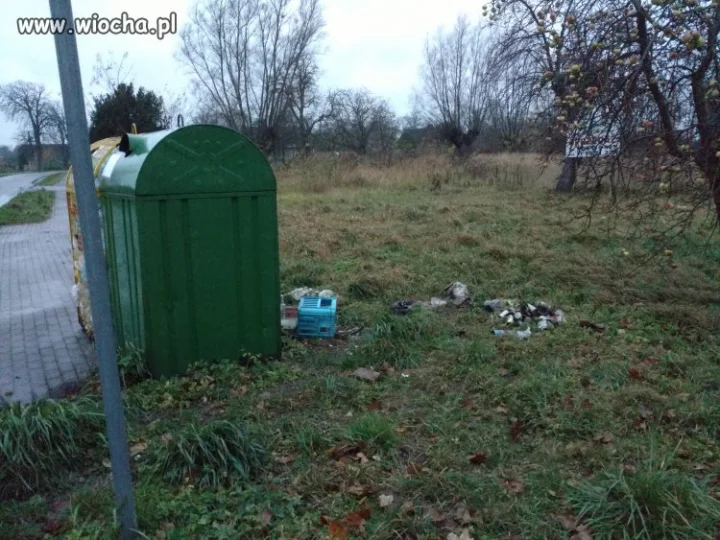 ZA DALEKO DO ŚMIETNIKA 