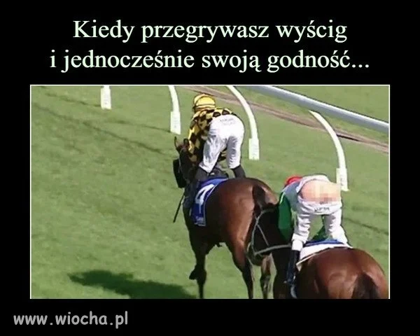 Może chciał włączyć turbo?