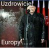 Pan domu otwiera drzwi i mówi:
