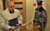 Policja jest nie tylko od cięcia konfetti ...