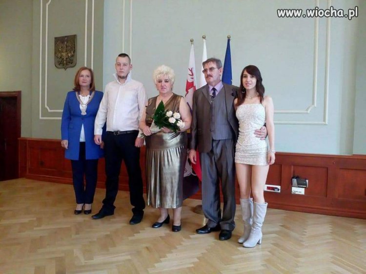 Babcia bierze ślub