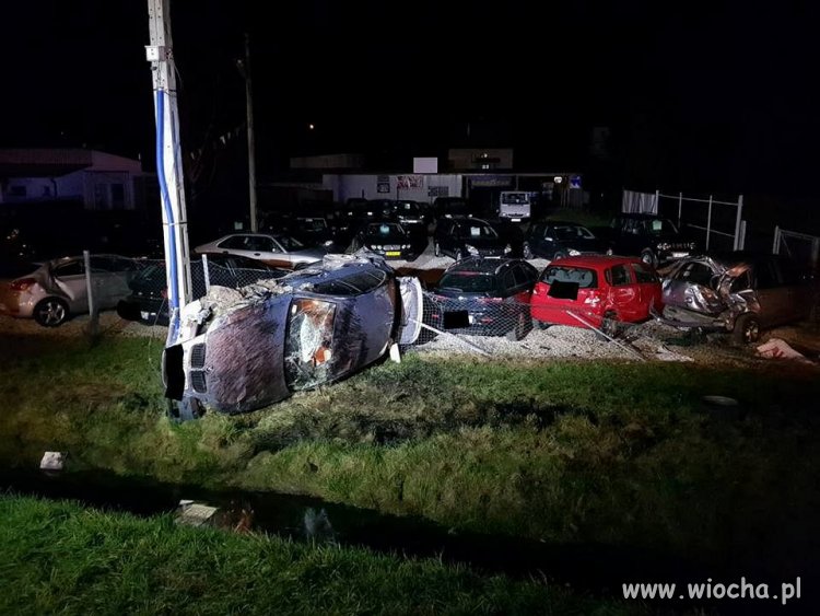 BMW, 3 promile i dłuuugi lot
