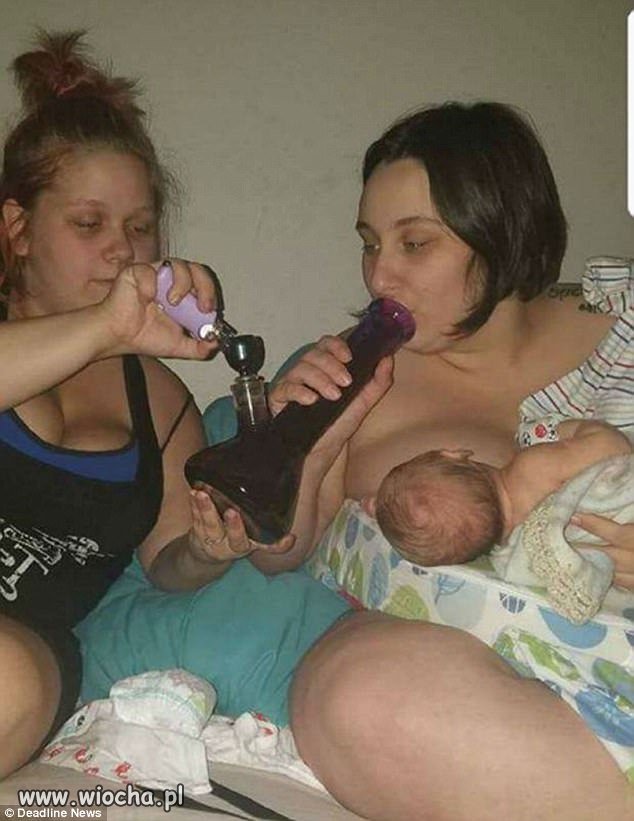 Gratulacje dla tak nie odpowiedzialnej mamy 