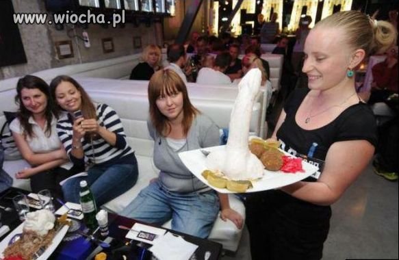 Dziewicze przyjęcie ...