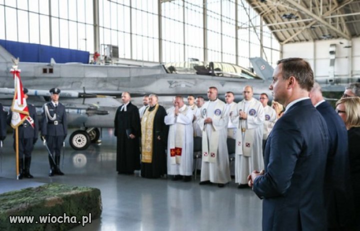 Może i brakuje nam samolotów czy uzbrojenia w armii...