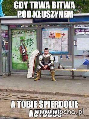Autobus pewnie był czerwony