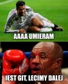 Piłka nożna vs boks