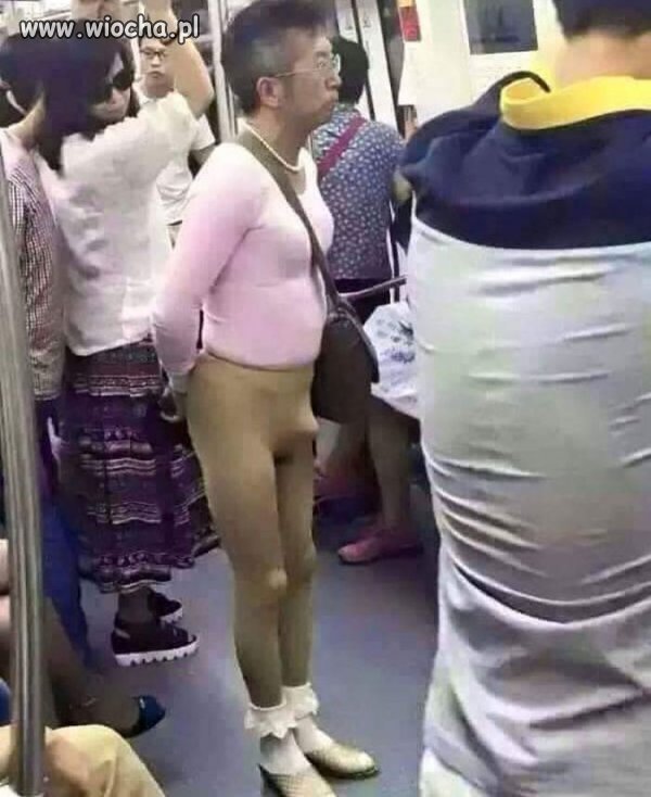 W metrze sobie stanął