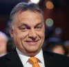 Gość który robi nas w chu.a dla własnego interesu