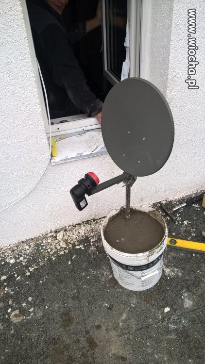 SATELITA