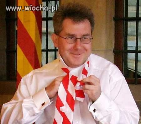 W związku z zaistniałą sytuacją wskrzeszam Samoobrone