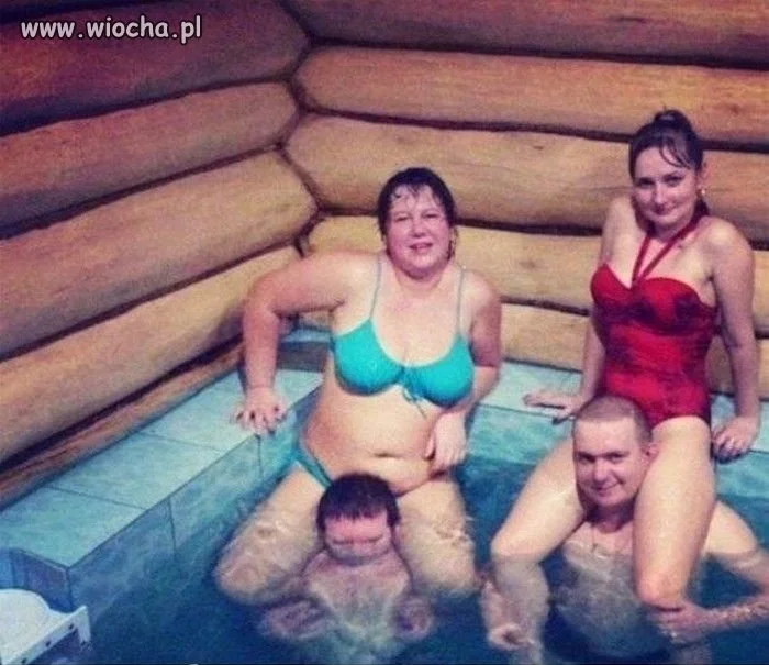 Biedny chłopcze, utonie!