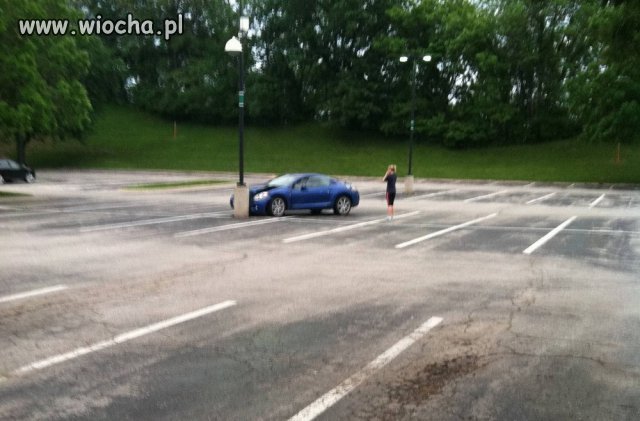 Parking pusty 