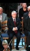 Daj kurze grzędę, a ona: wyżej siędę. 