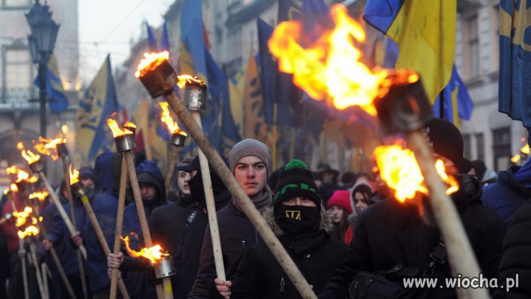 Na Ukrainie marsz "Lwów miastem Bandery"