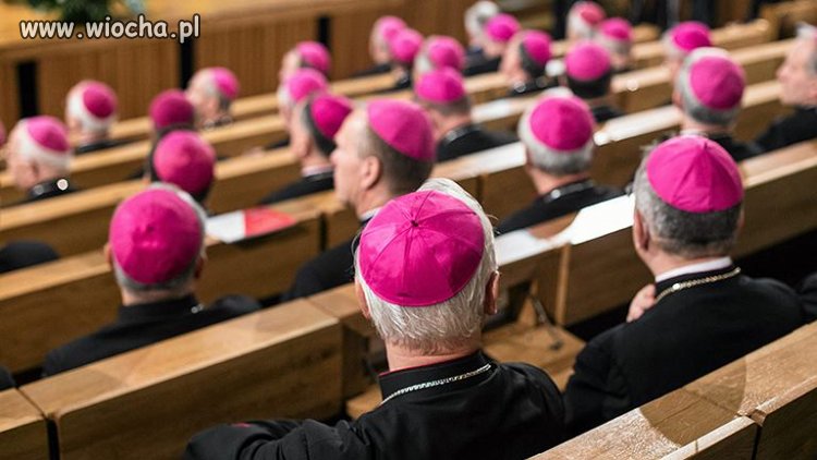 Tzw... Grupa Trzymająca Władzę
