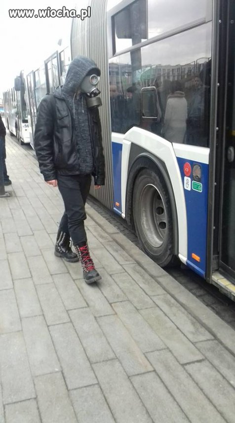 W Krakowie je*nęło smogiem 