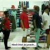 Ciekawe czy ktoś się zlituje i jej powie