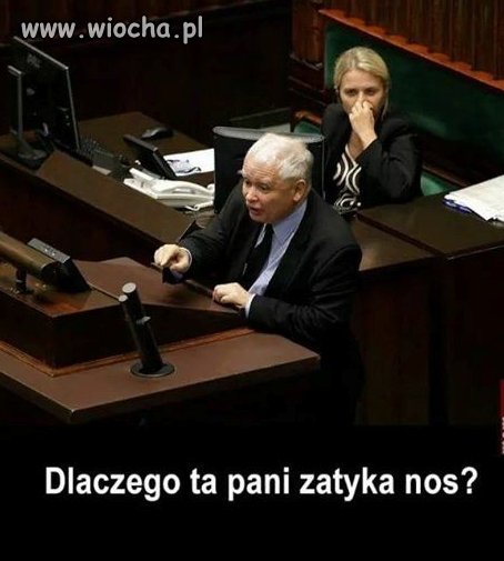Bo garnitur czuć naftaliną,koszula przepocona bo 