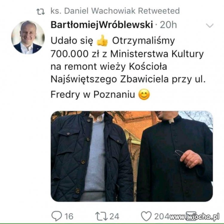 Kolejna pompa pod stołem dla kościoła 