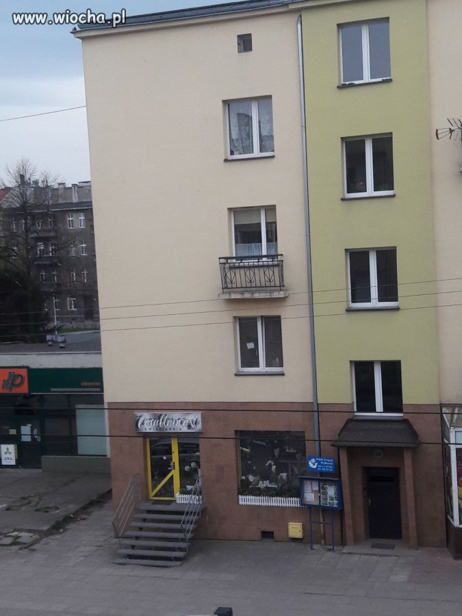 Sprzedam mieszkanie z balkonem