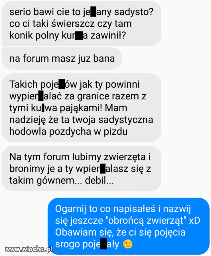 Dodał filmik jak karmi jaszczurki i ptaszniki...