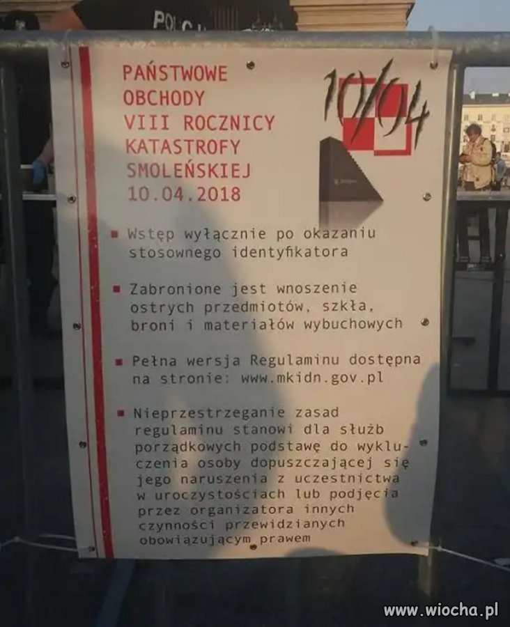 Cyrk prezesa funkcjonuje jako "państwowe obchody" 