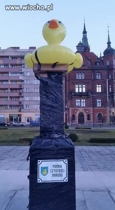 Pomnik po dekomunizacji - Legnica