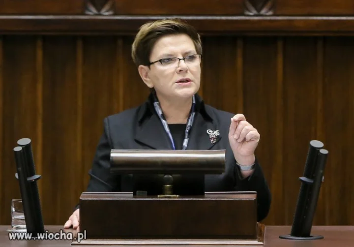 "Mama Plus" .. czyli jak znów kupić wyborców