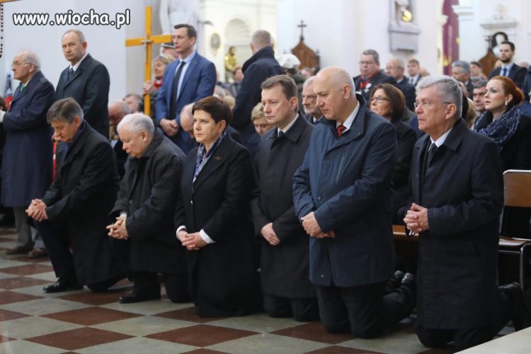 Wspaniali, modlący się, przeciwnicy aborcji. 