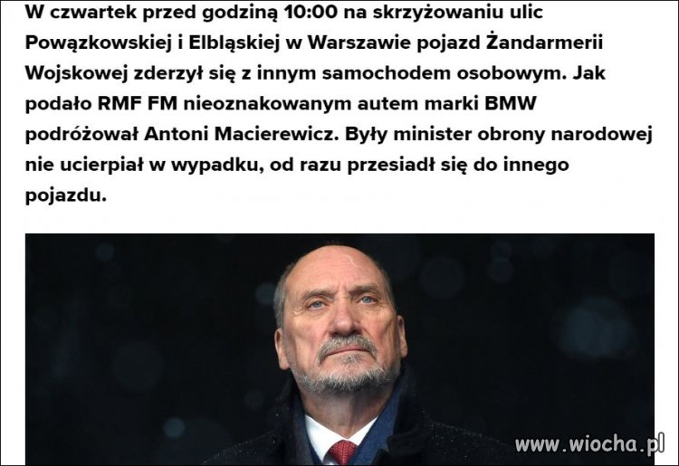 Macierewicz znów rozbił auto