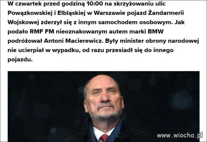 Macierewicz znów rozbił auto