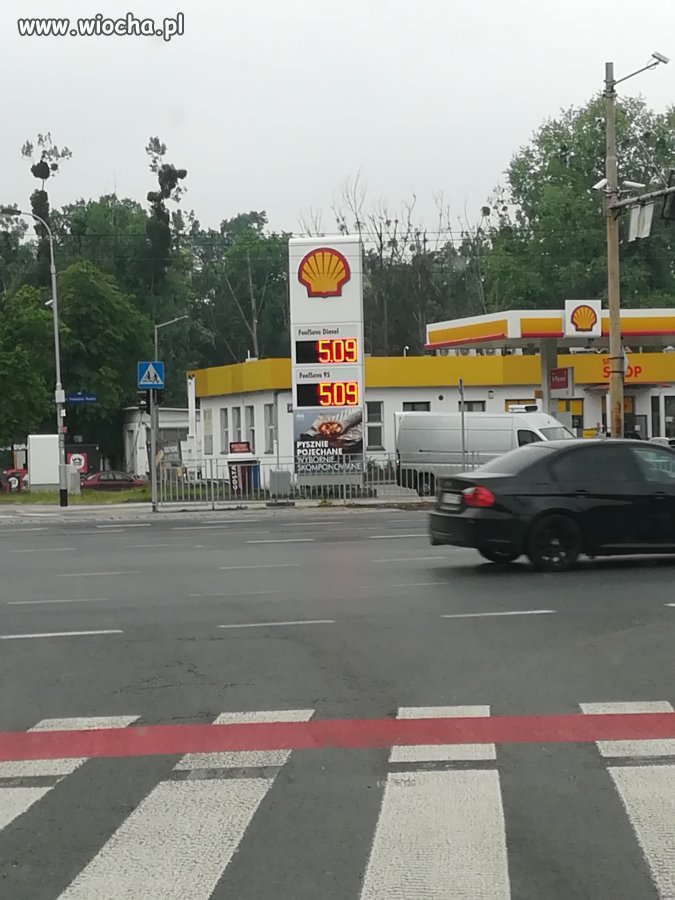 Wrocław ul. Karkonowska 12.05.2018 