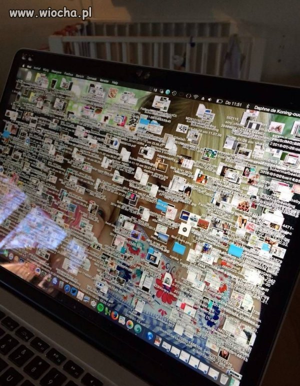 Janusz zrób coś. Laptop mi wolno chodzi 