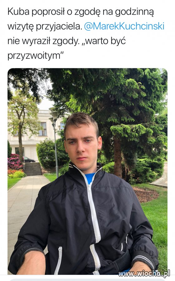 Władza boi się suwerena 
