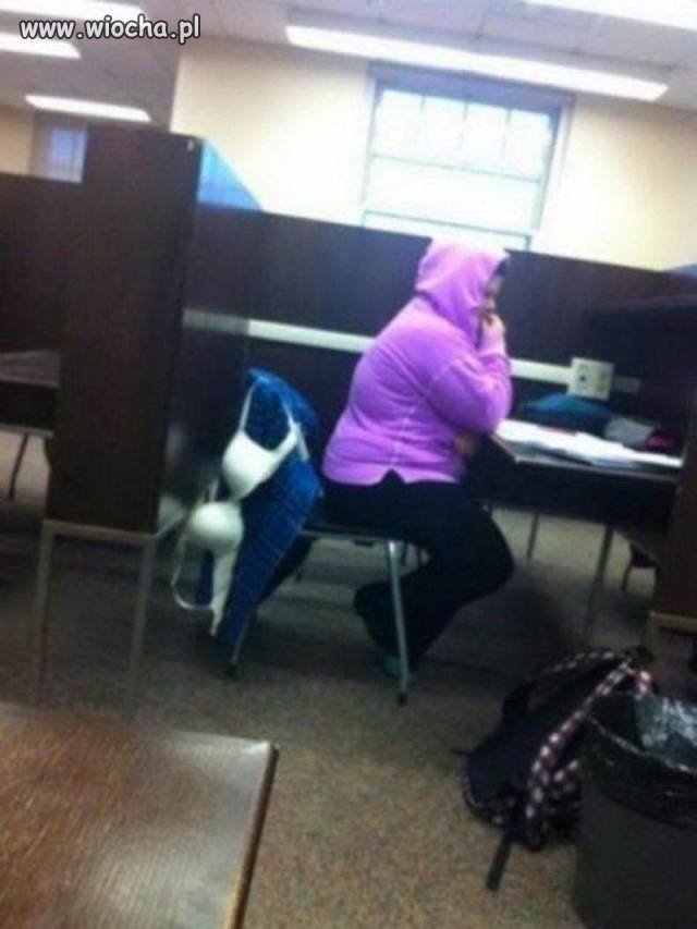 Poczuła się bardzo konfortowo