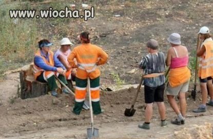 Praca z pewnością będzie fajna.