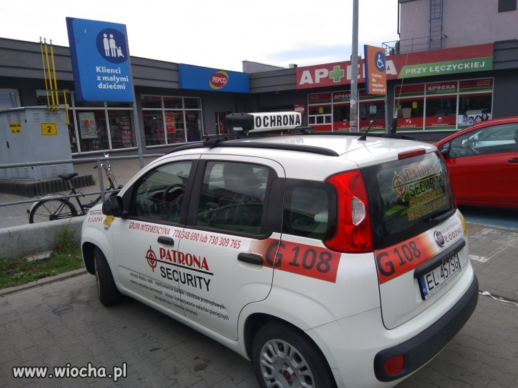 Janusze ochrony poszły na zmianę pampersa