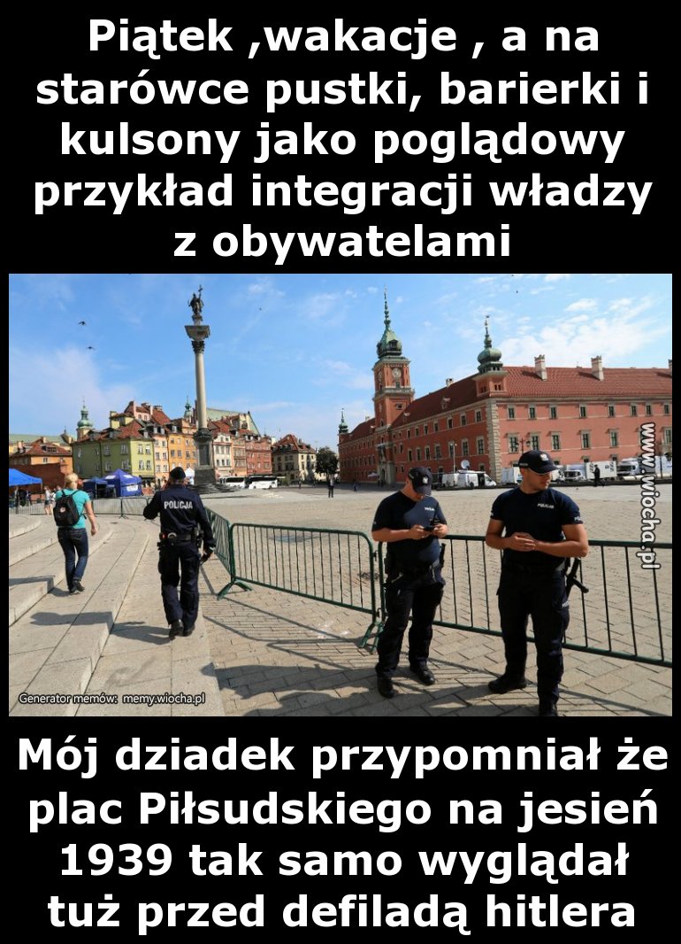 Piątek ,wakacje , a na starówce pustki, barierki i