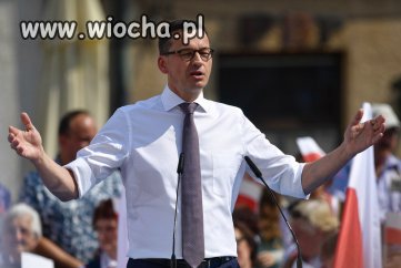 Gesty jak za komuny.tylko tamten miał Edward