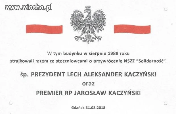 Odsłonięcie tablicy Bohaterskich Braci Kaczyńskich