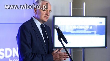 Gowin jak ryba piskorz wije się i nie wie