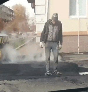 Janusze w pracy.