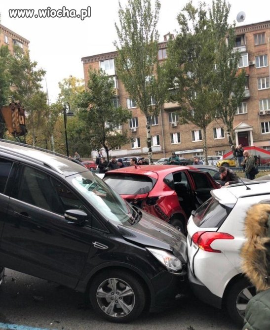 Pocałuj mnie w...