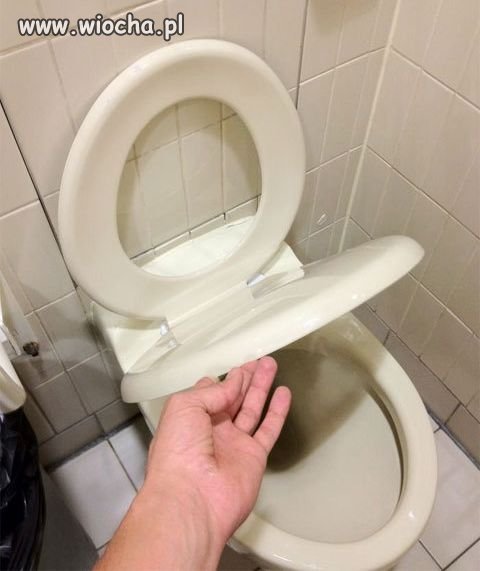 A teraz de?