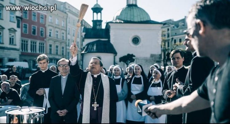 Kler idzie na rekord.
