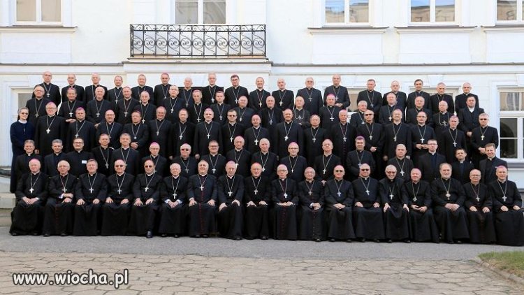 Sympozjum w sprawie pedofilii w kościele