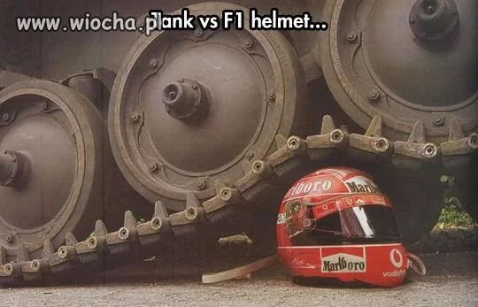 Kask z Formuły 1. Solidna praca.