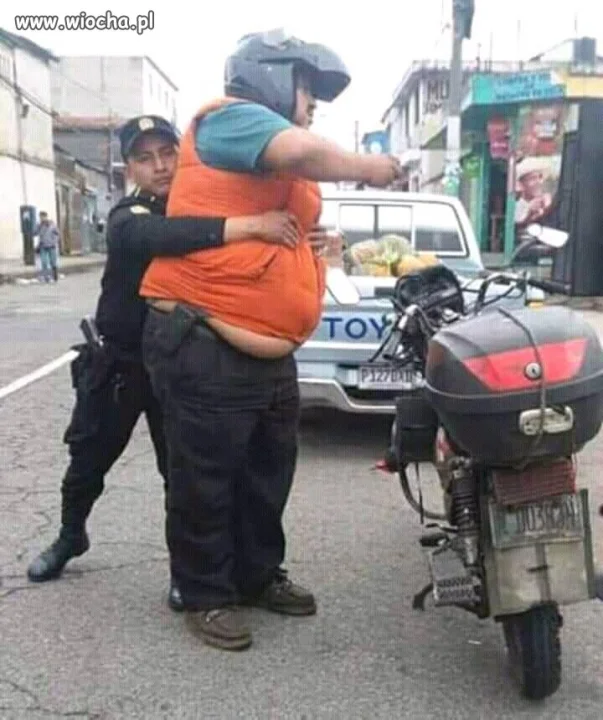 Tak tak...