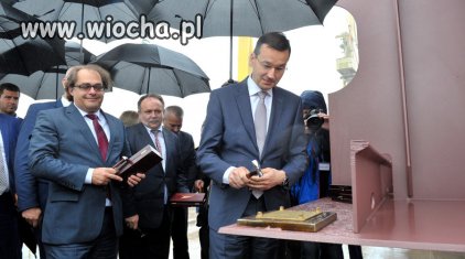 AFERA ZE STĘPKĄ POD PROM